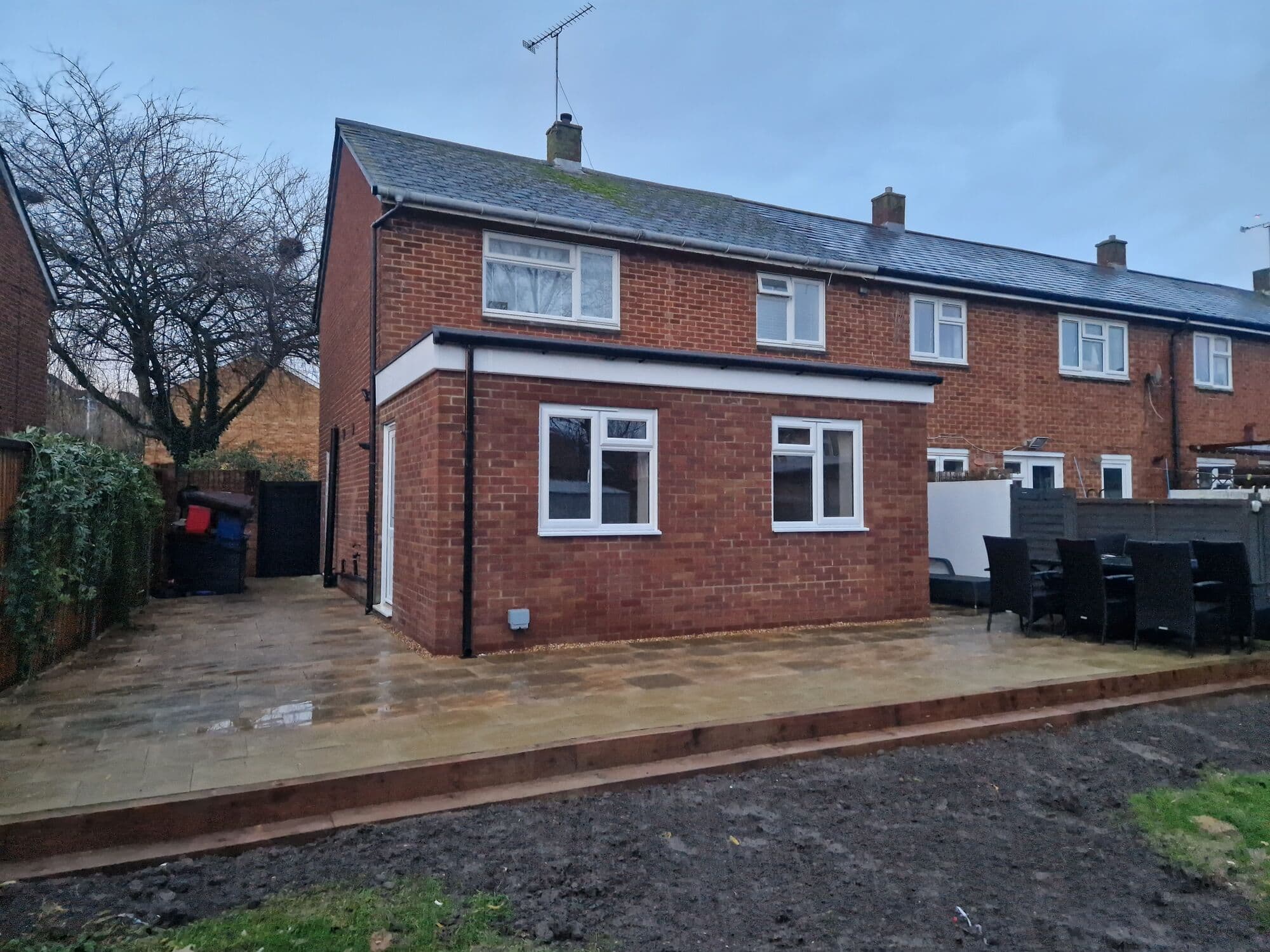 Rear Single Storey Extension in Hertfordshire by DNR Build