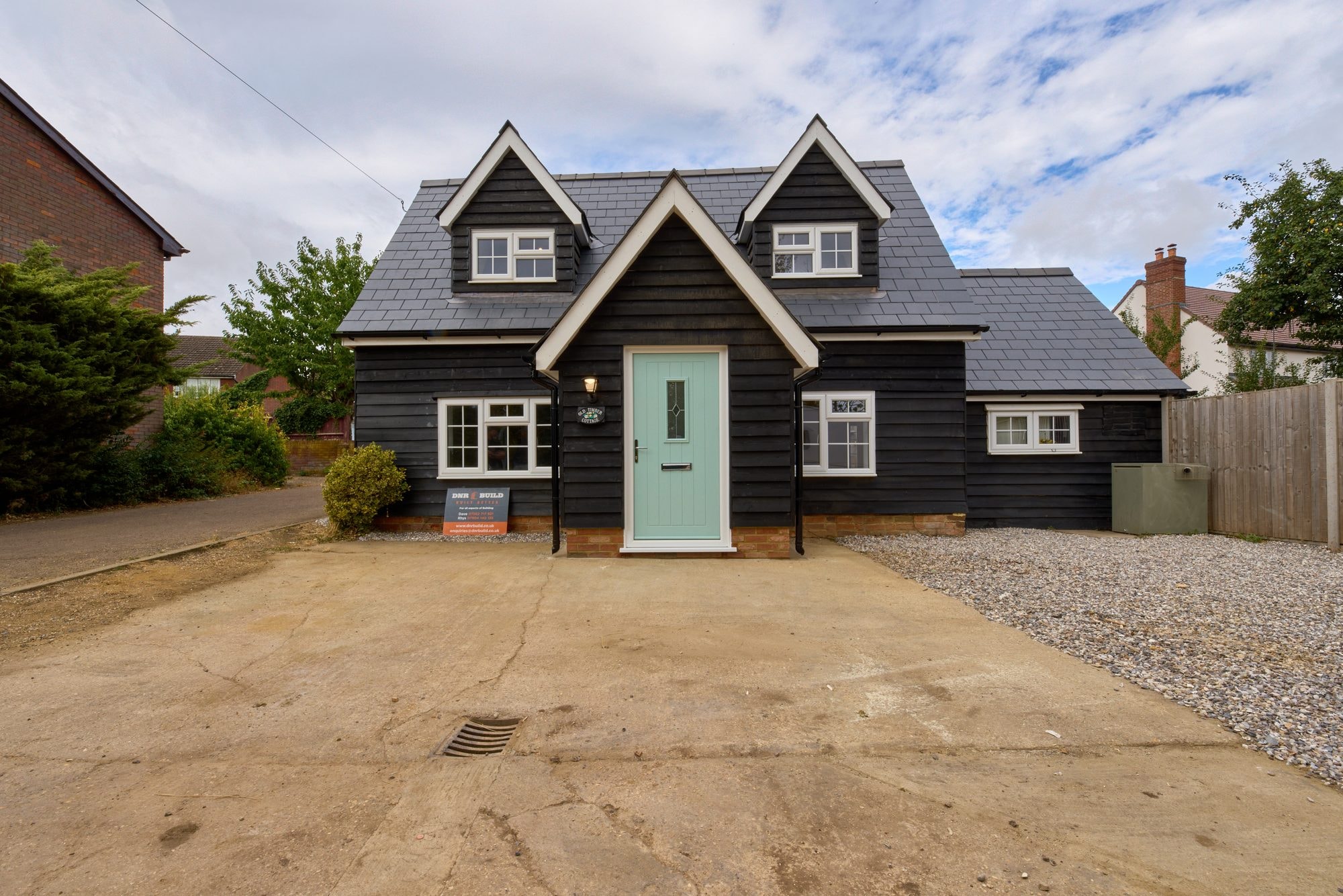 The finished exterior, roof and patio of the Old Timber Cottage in Stevenage by DNR Build (1 of 10)