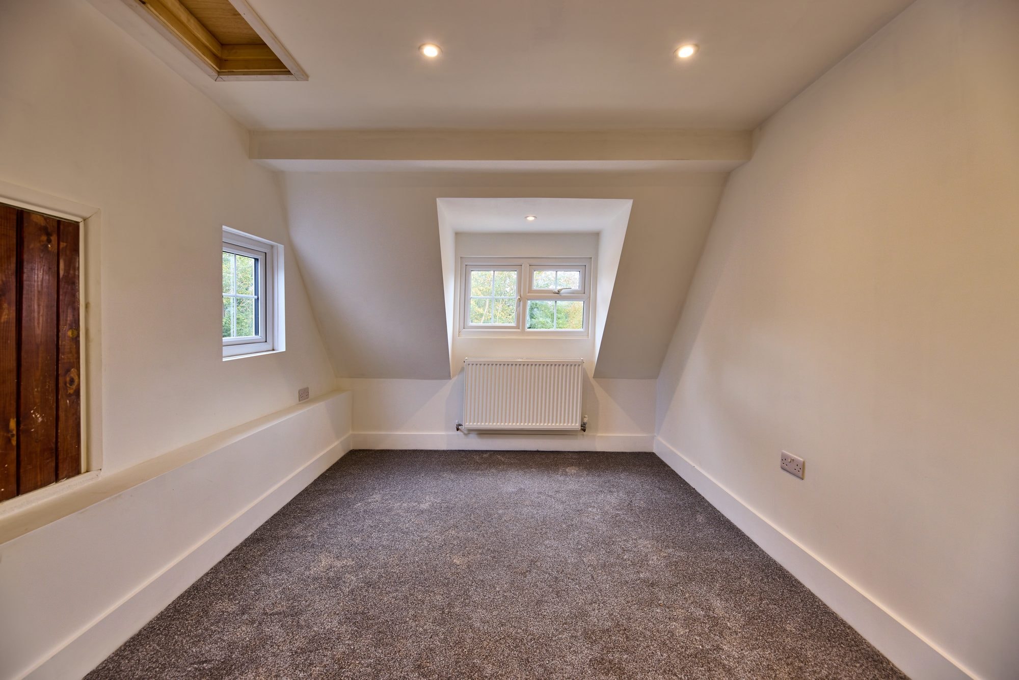 The renovated bedrooms, landing and shower room at the Old Timber Cottage in Stevenage by DNR Build (2 of 20)