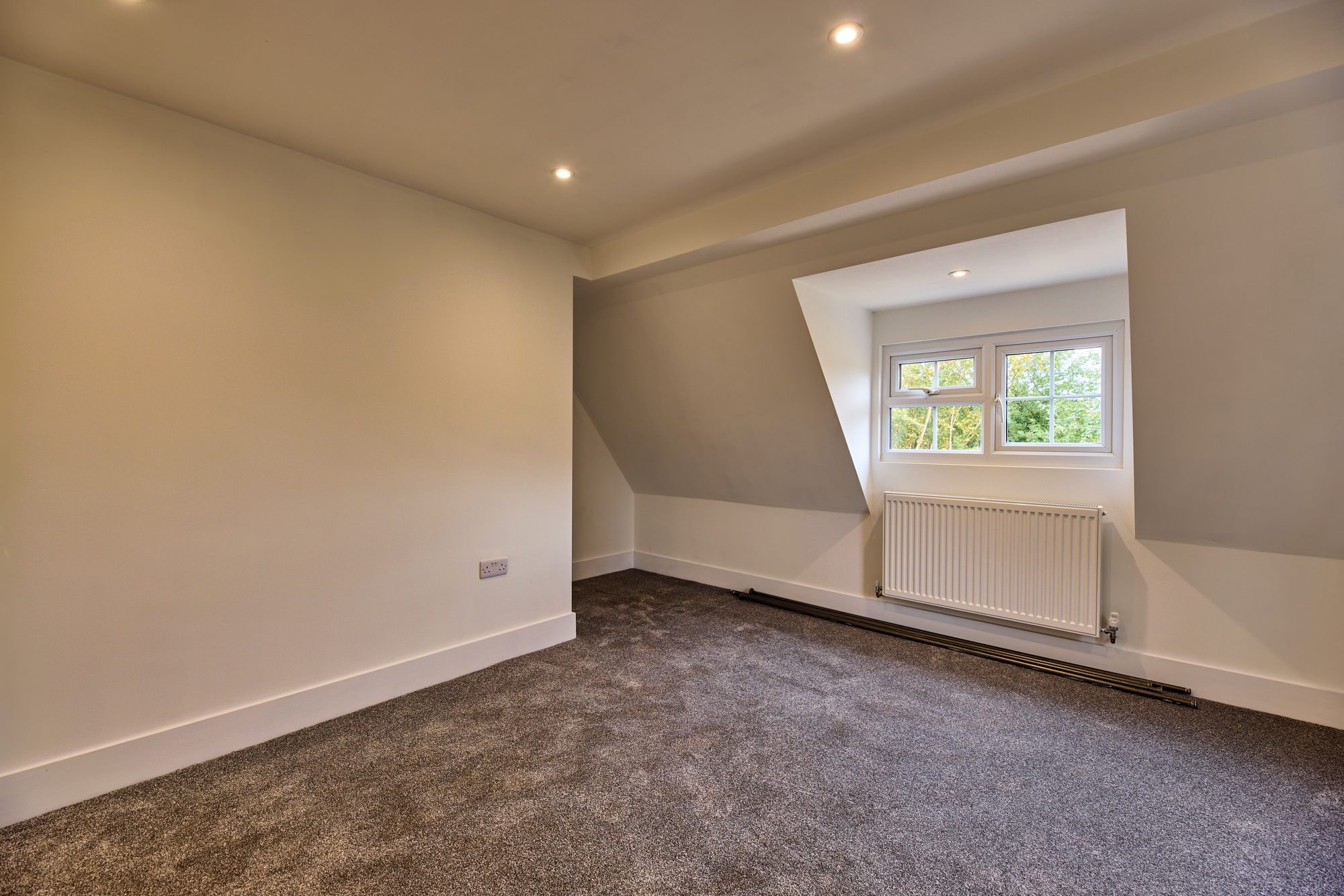 The renovated bedrooms, landing and shower room at the Old Timber Cottage in Stevenage by DNR Build (9 of 20)