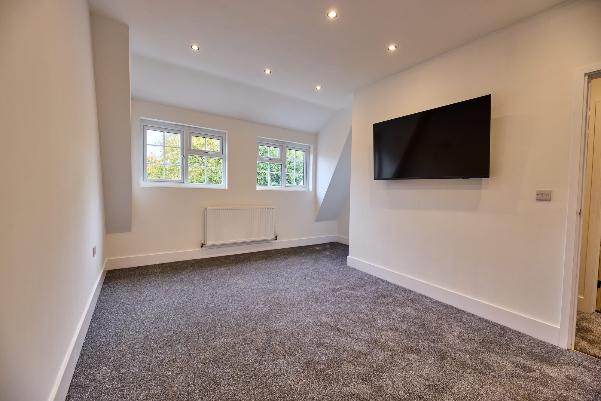 The renovated bedrooms, landing and shower room at the Old Timber Cottage in Stevenage by DNR Build (12 of 20)