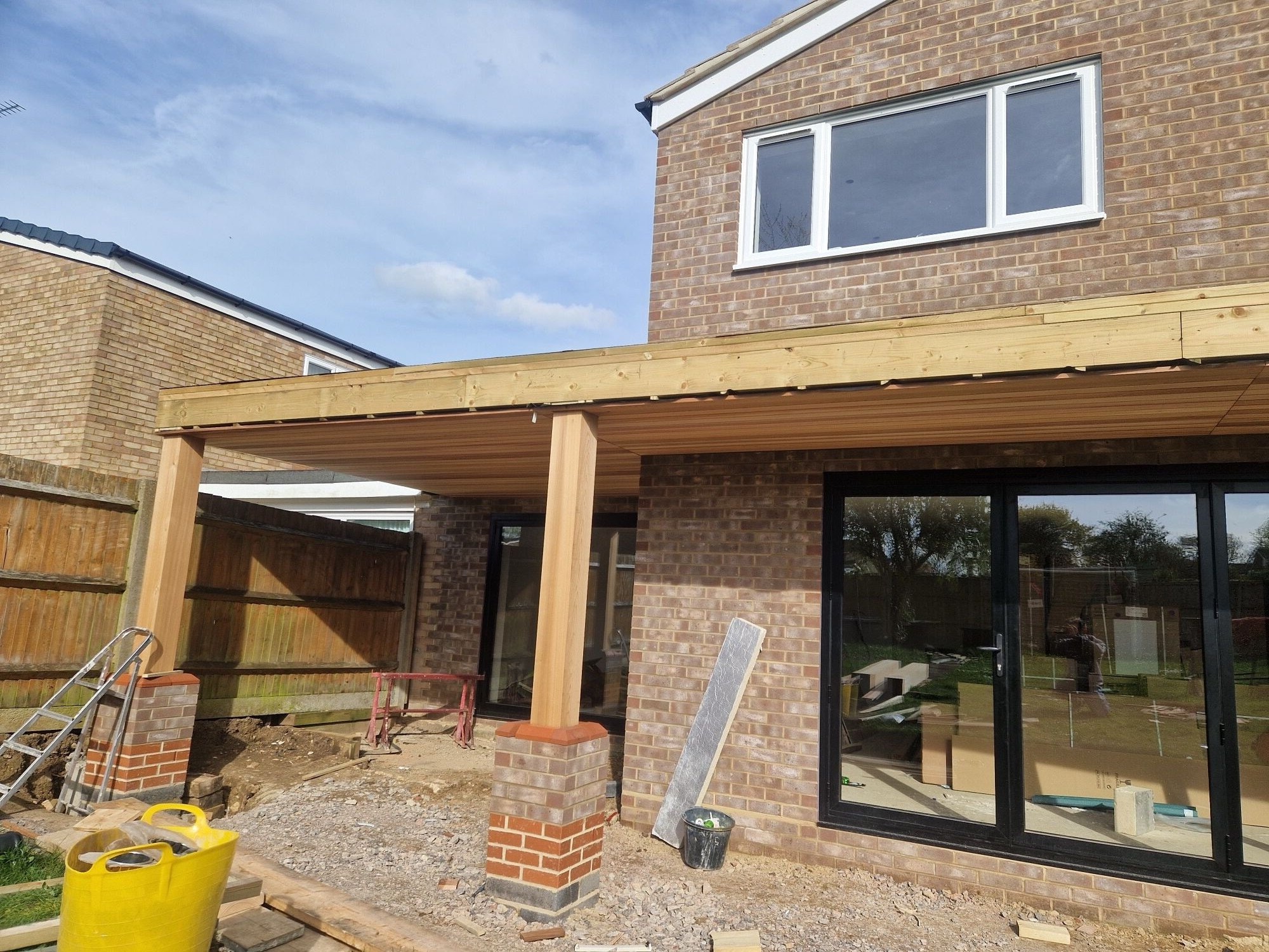 The finished double storey extension and exterior at the Stevenage home by DNR Build (6 of 22)