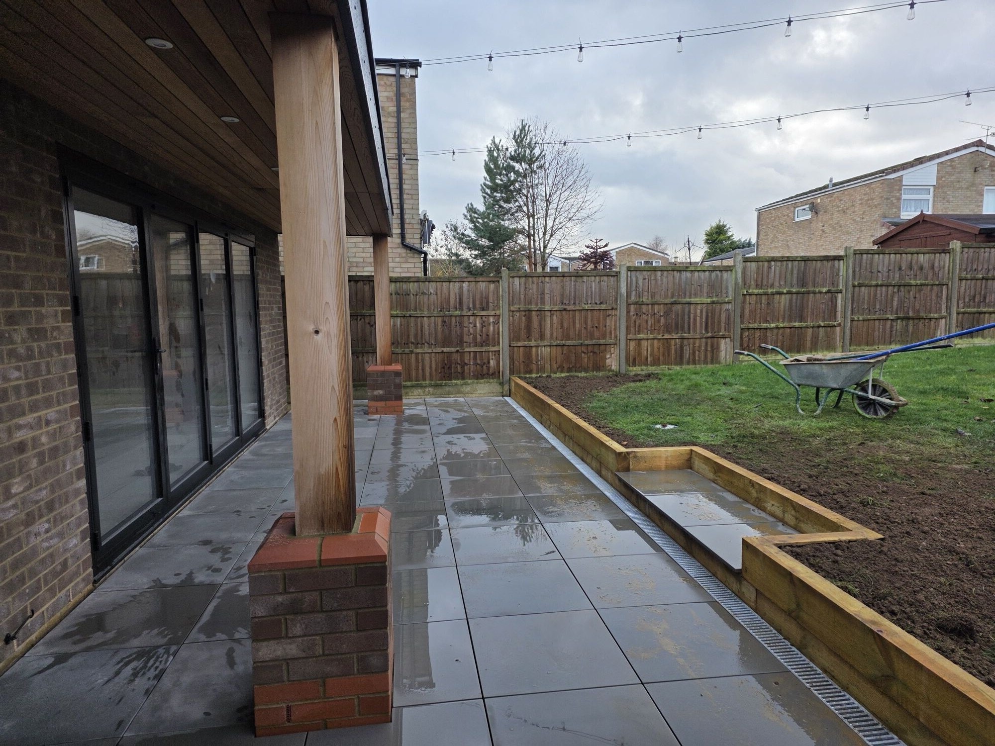 The finished double storey extension and exterior at the Stevenage home by DNR Build (14 of 22)