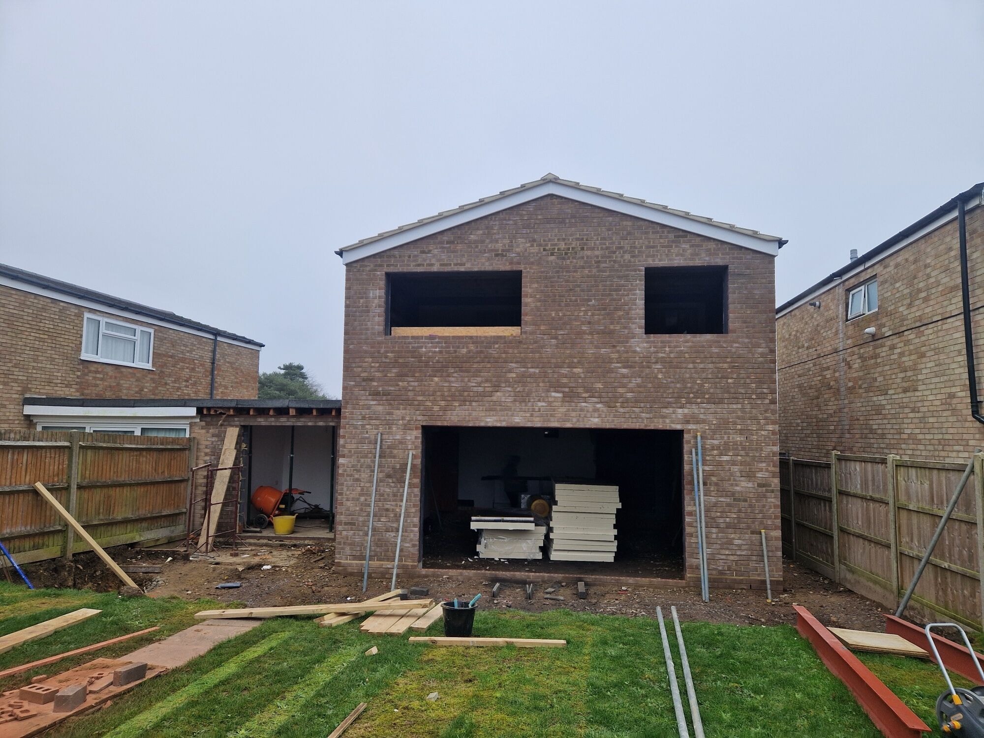 The original rear and exterior of the Stevenage home before the double storey extension by DNR Build (5 of 10)