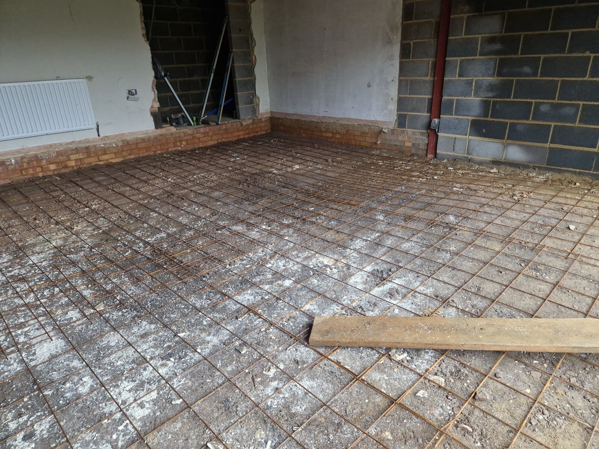 The original rear and exterior of the Stevenage home before the double storey extension by DNR Build (6 of 10)