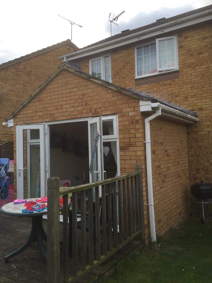 The original single storey extension and decking at the rear of the home before work began by DNR Build